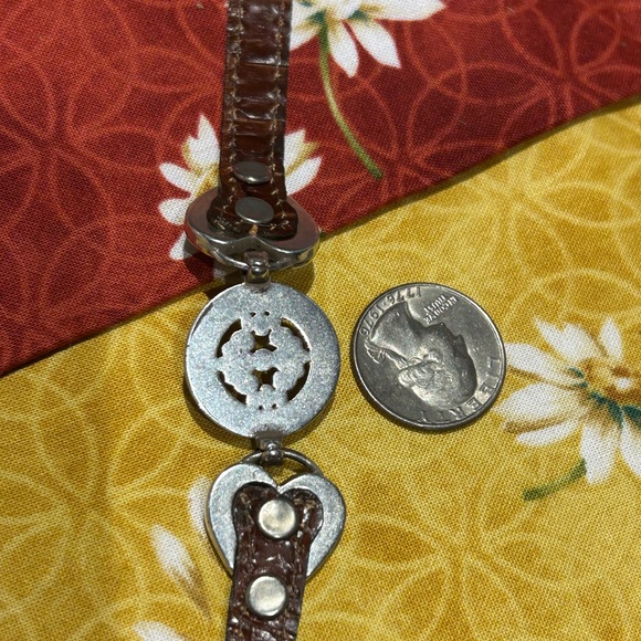 BRIGHTON “Fleur De Lis” Hearts Brown Leather BRACELET - Picture 9 of 10